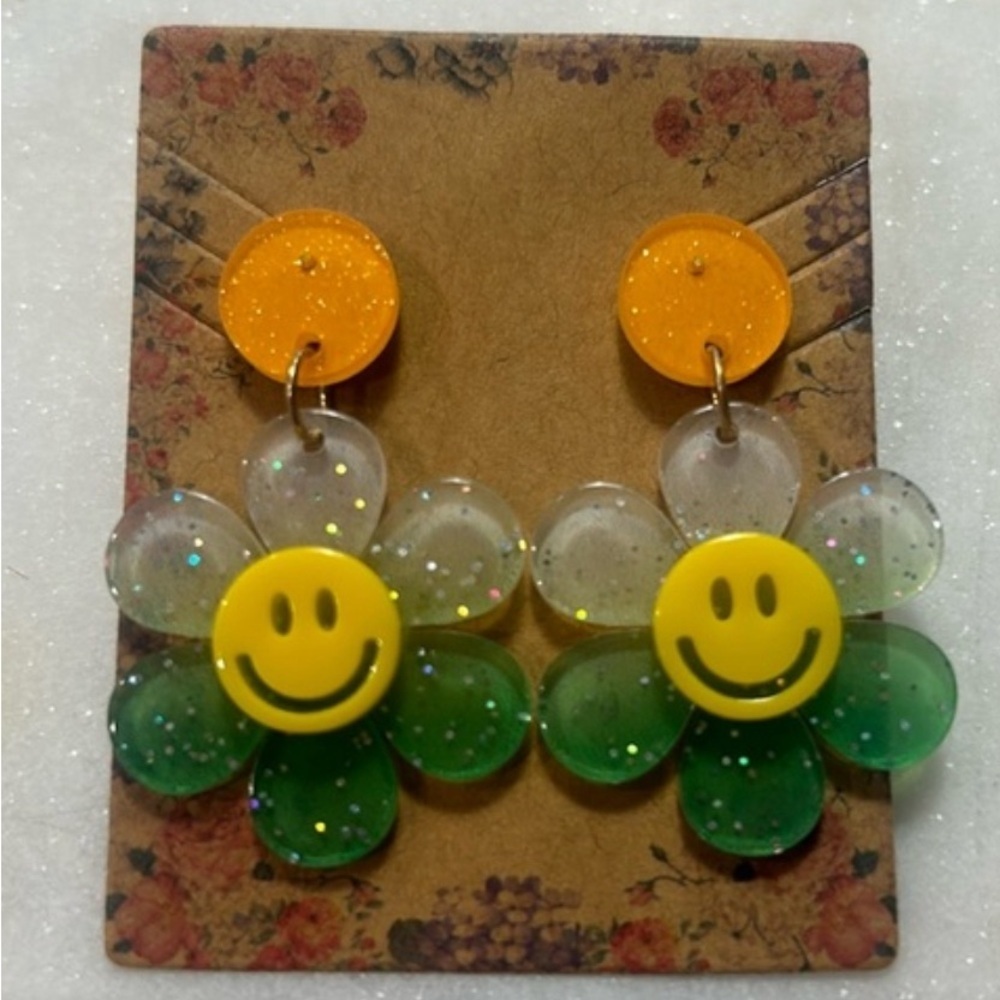 NWT Flower Boutique Earrings​​